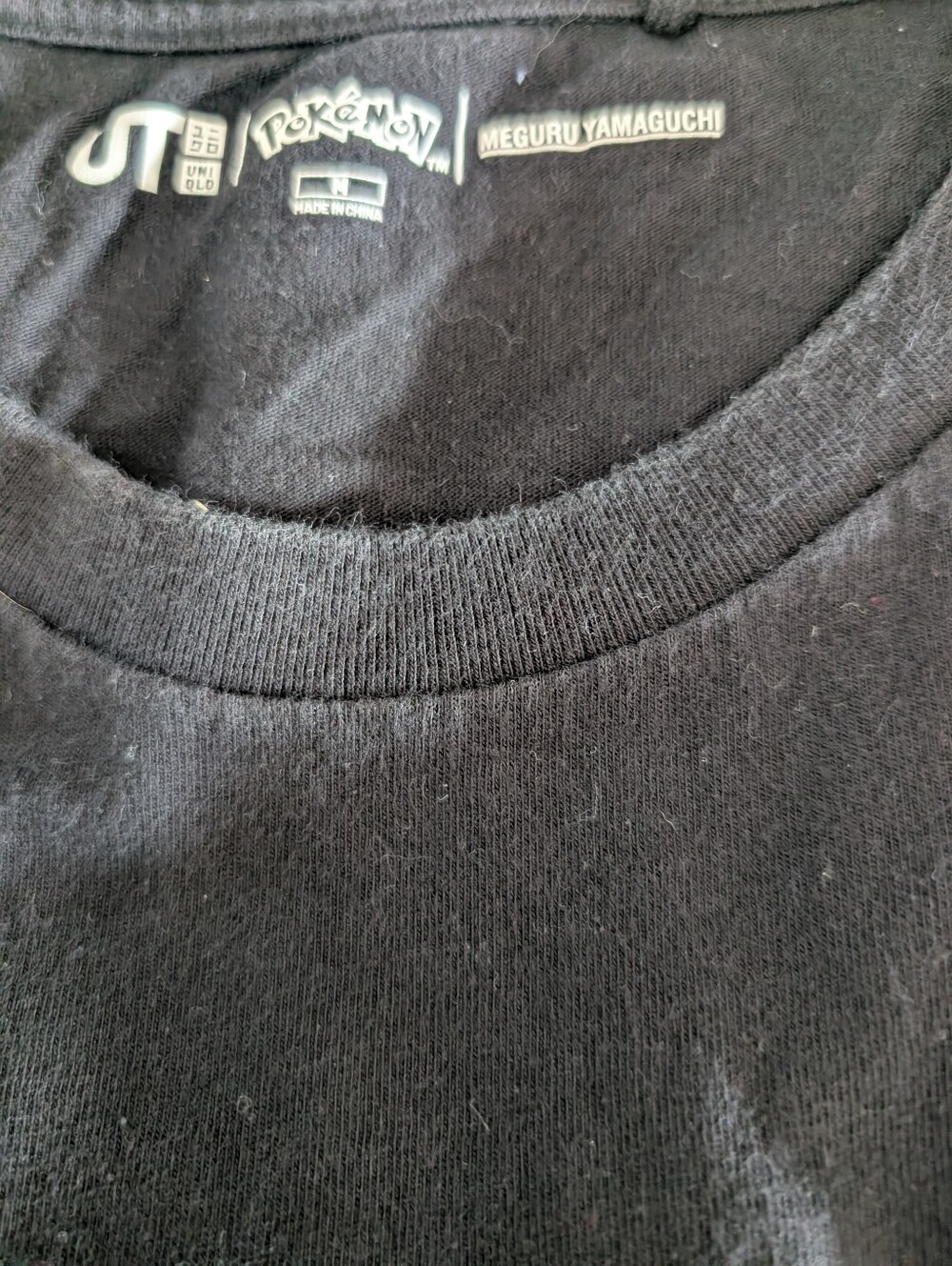 Uniqlo Legendary Pokémon Black Graphic Tee - Picture 6 of 6